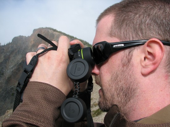 Vanguard Endeavor Binoculars Rubber Lens Caps